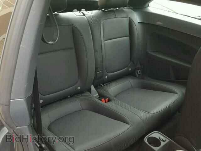2012 VOLKSWAGEN BEETLE - VIN: 3VWJP7AT5CM608788 - Фото 6
