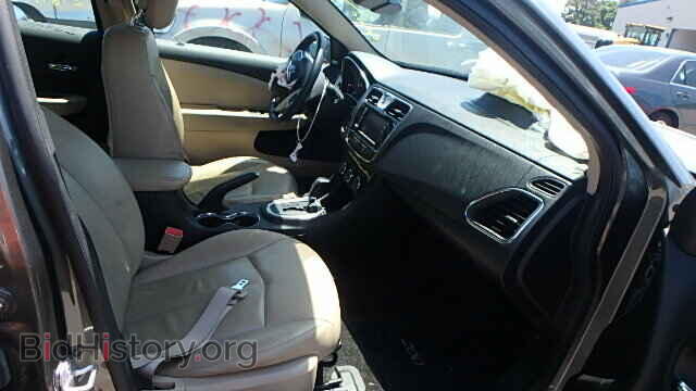 2013 CHRYSLER 200 - VIN: 1C3CCBCG1DN595432 - Photo 5