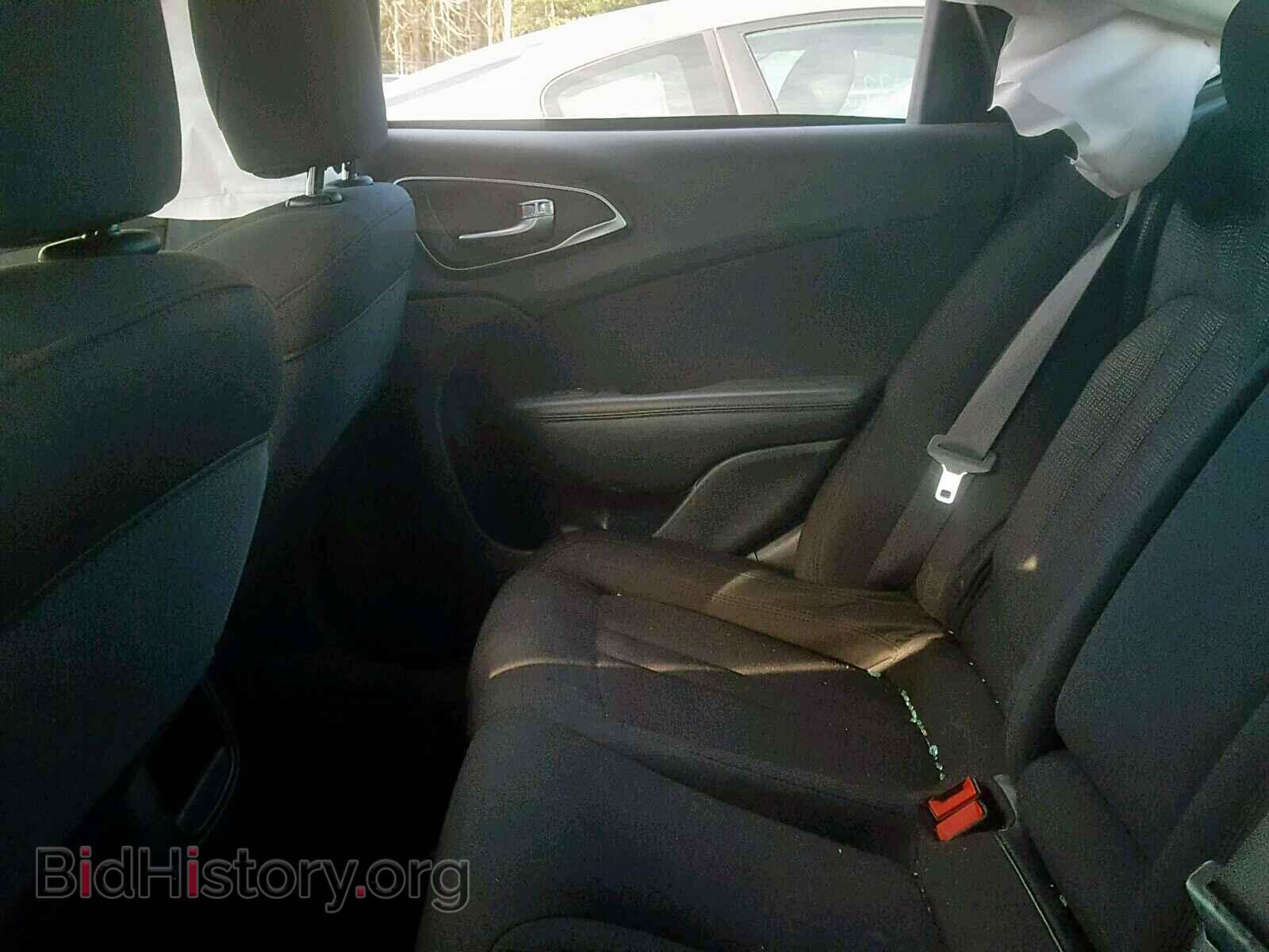 2015 CHRYSLER 200 - VIN: 1C3CCCAB2FN688234 - Photo 6
