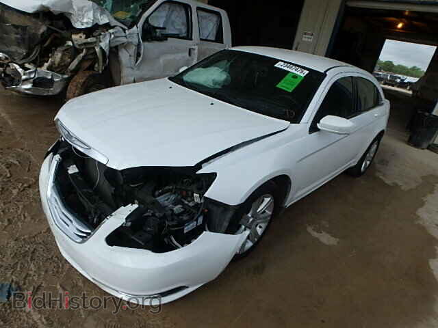 2013 CHRYSLER 200 - VIN: 1C3CCBBBXDN743244 - Фото 2