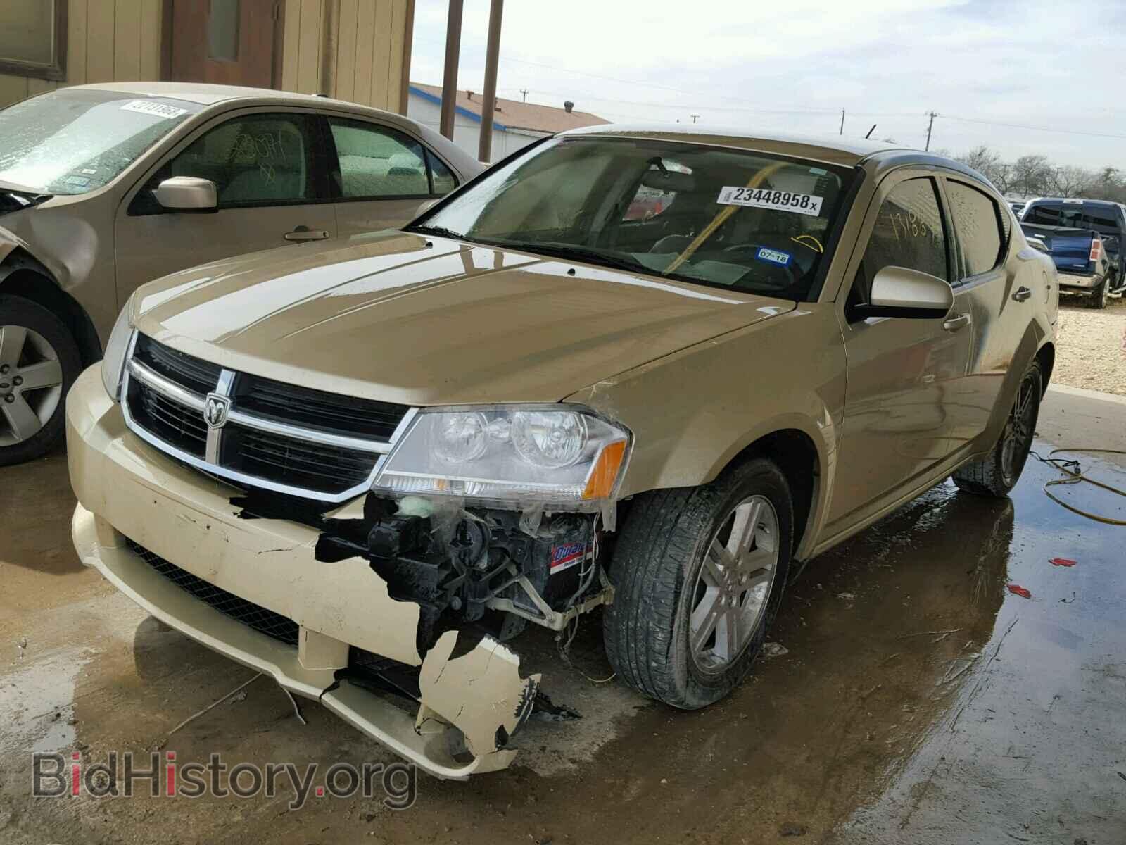2010 DODGE AVENGER - VIN: 1B3CC5FB0AN221369 - Фото 2