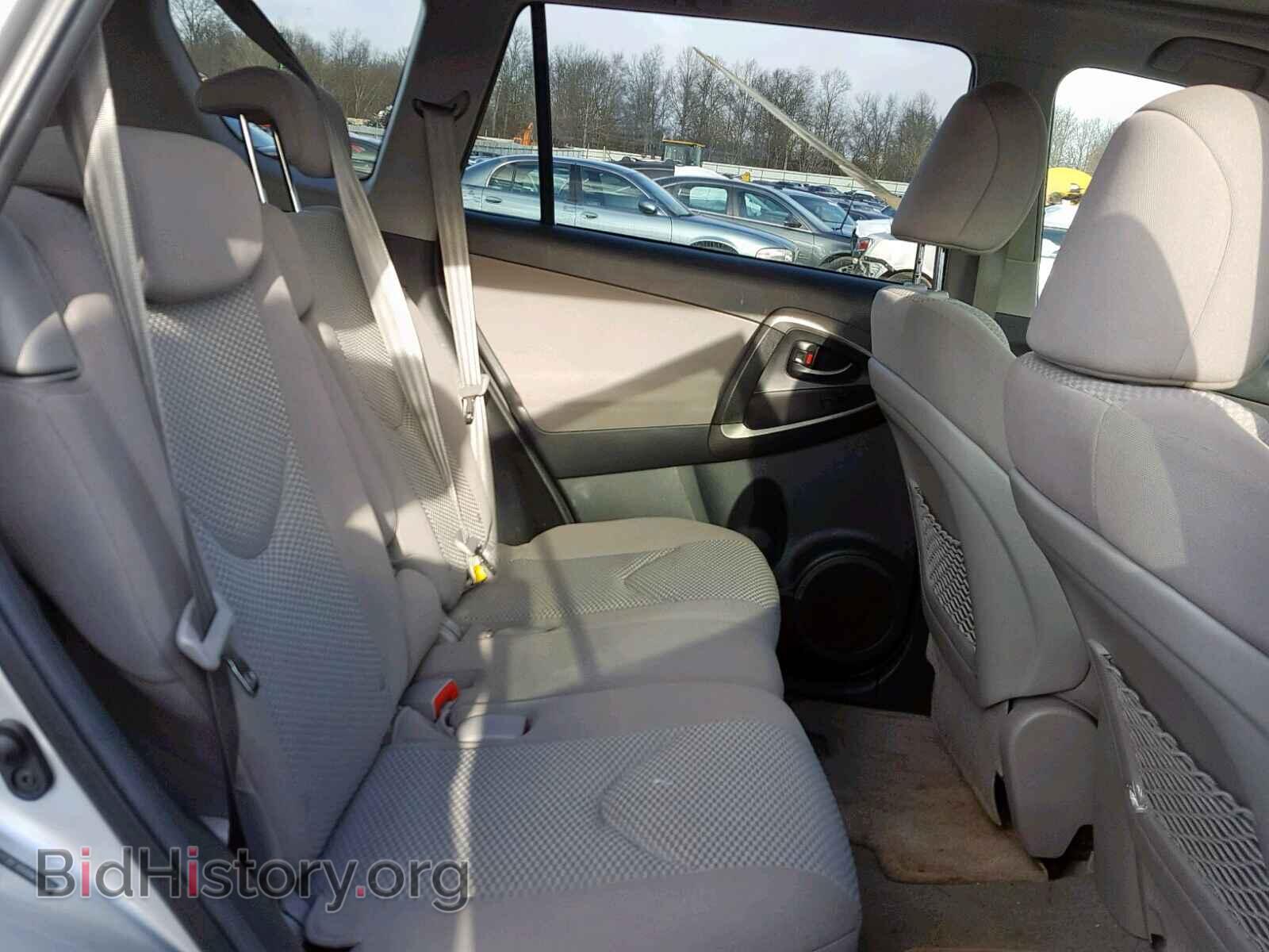 2011 TOYOTA RAV4 - VIN: 2T3BF4DV8BW100320 - Фото 6
