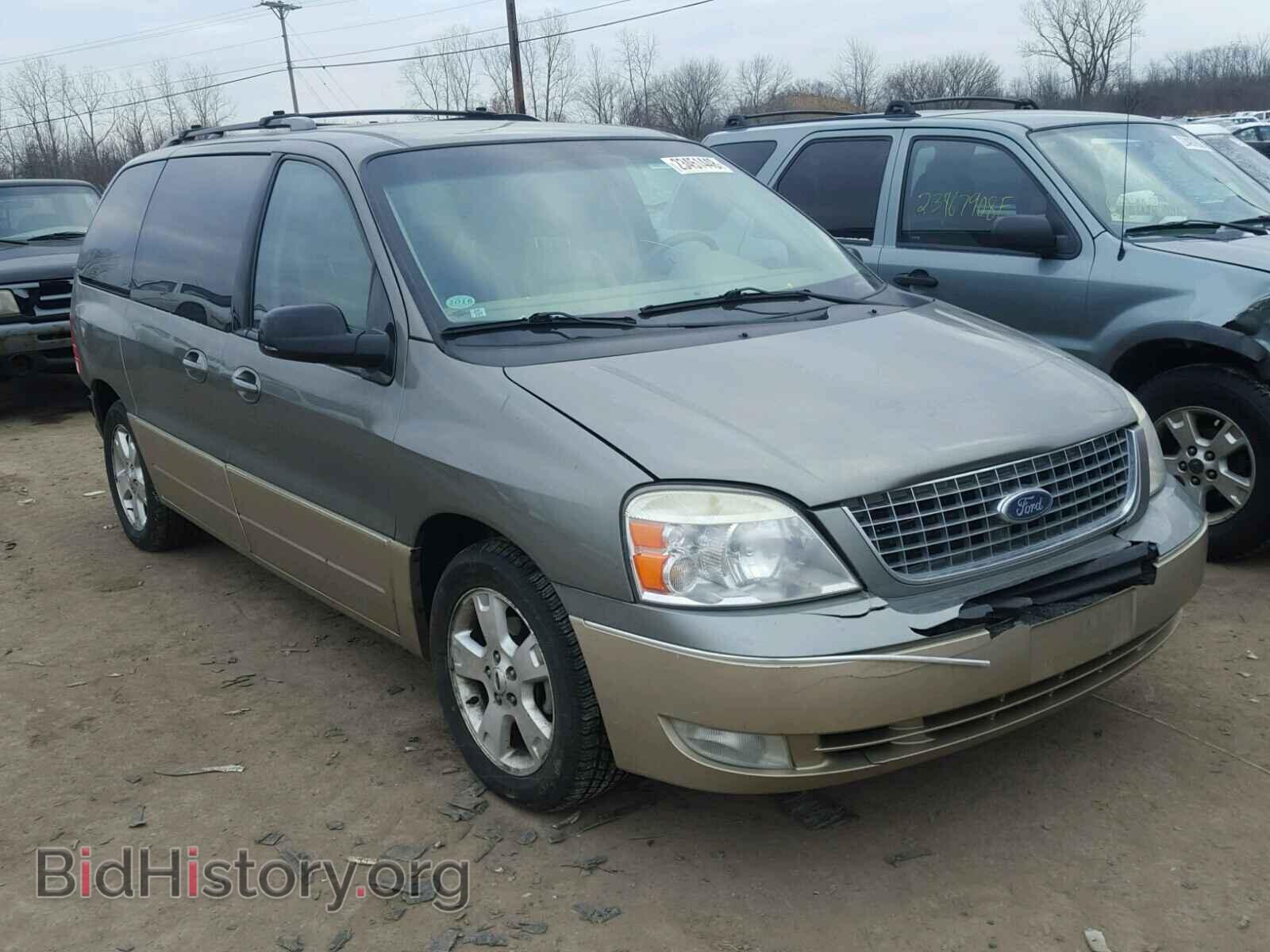 Photo 2FMZA58224BB29171 - FORD FREESTAR 2004
