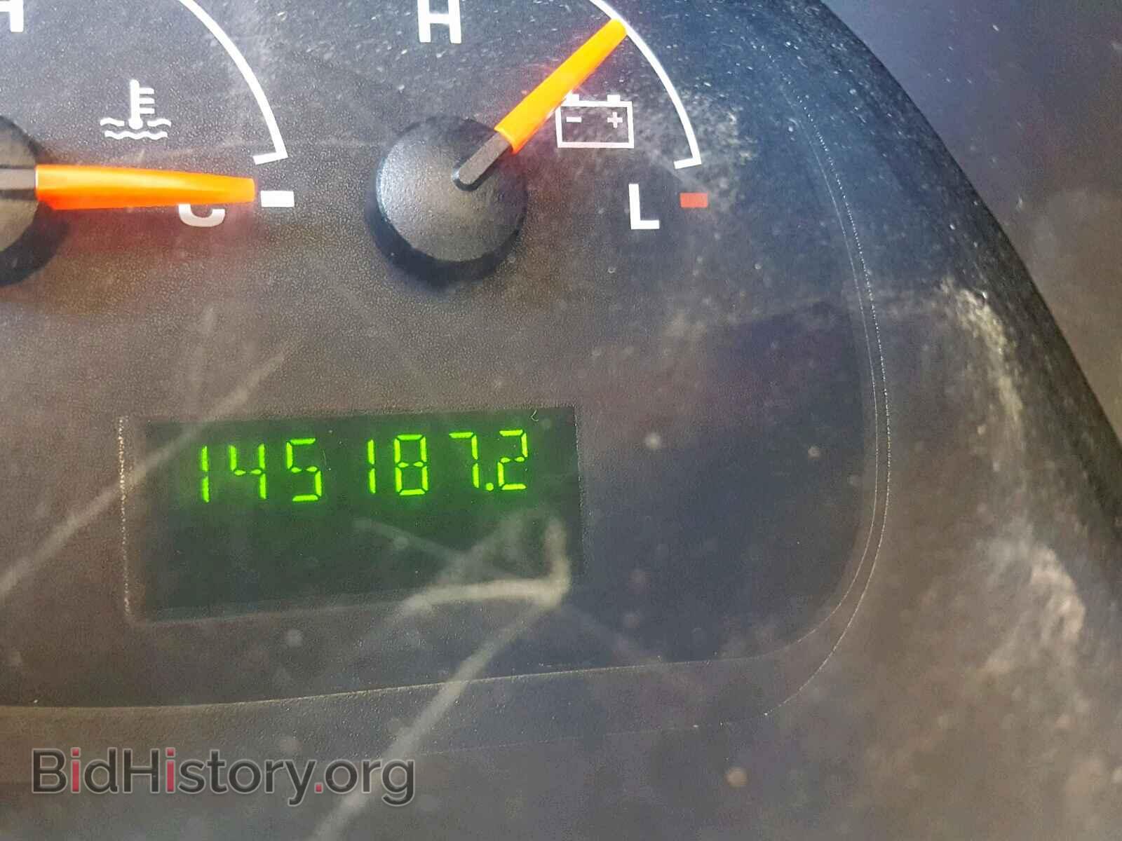 2004 FORD ECONOLINE - VIN: 1FBSS31L14HA09511 - Photo 8