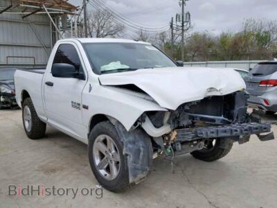 2013 RAM 1500 ST, белый — VIN , Copart
