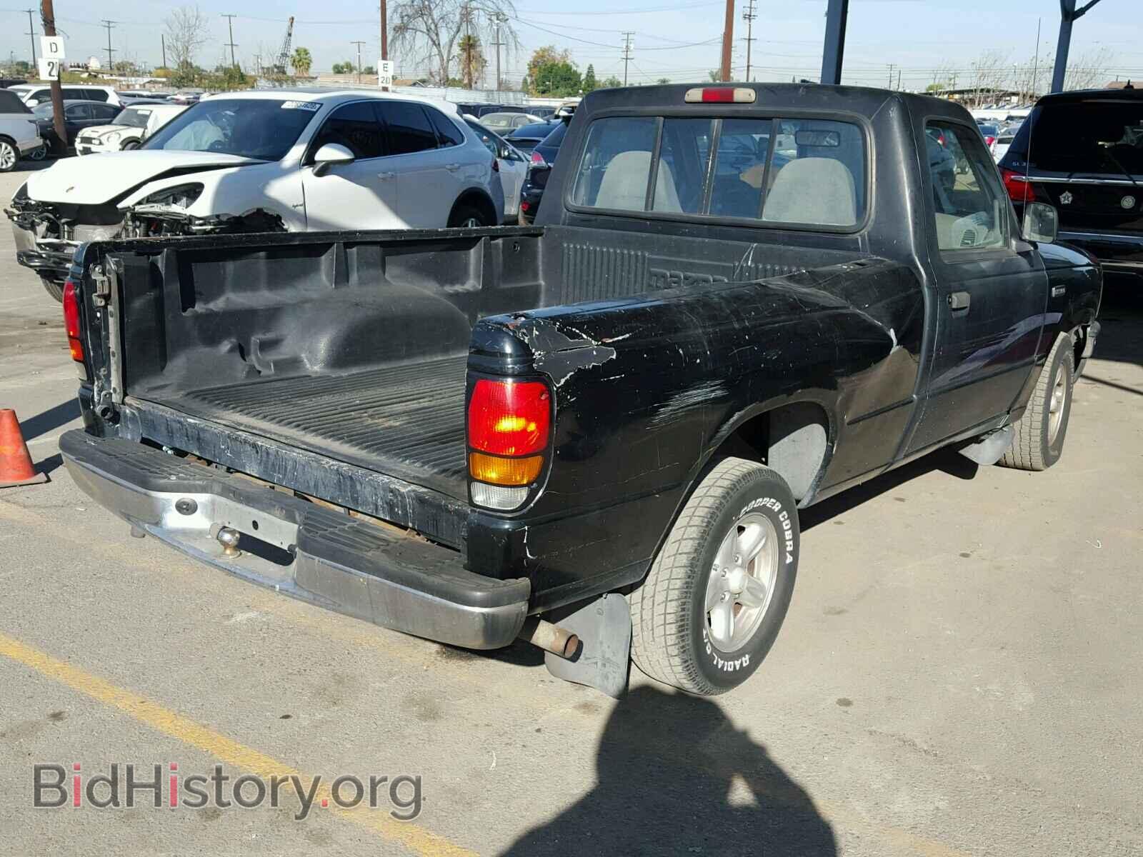 1996 MAZDA B2300 - VIN: 4F4CR12A3TTM06928 - Фото 4