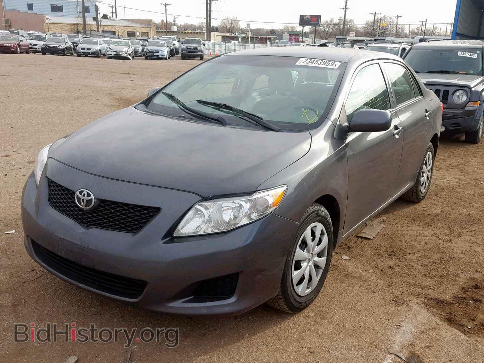 2010 TOYOTA COROLLA BA - VIN: 2T1BU4EE1AC496037 - Фото 2