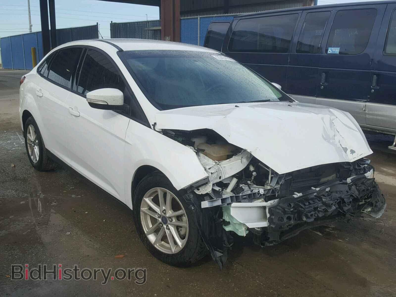 Photo 1FADP3F29GL203958 - FORD FOCUS 2016