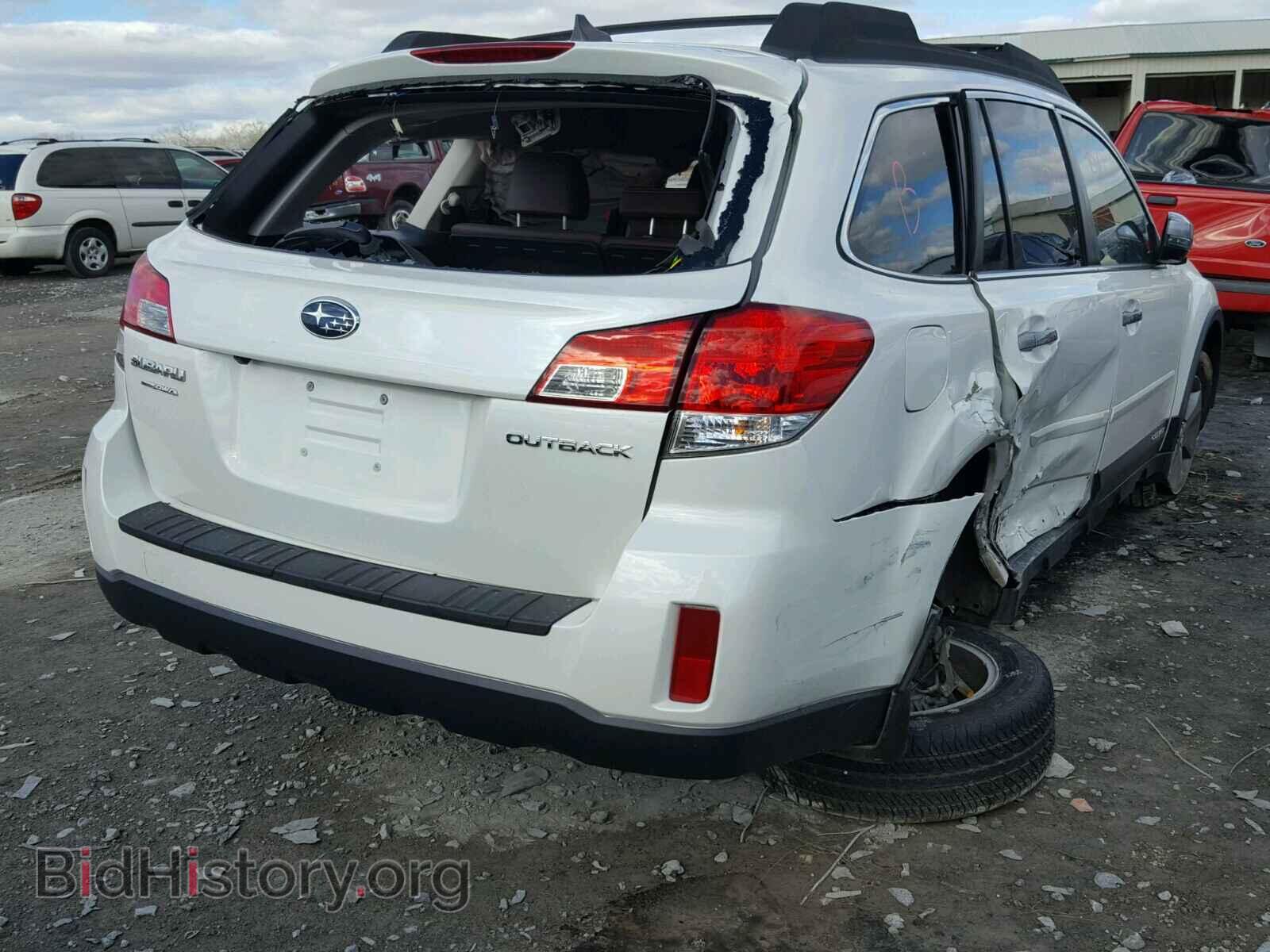 2014 SUBARU OUTBACK - VIN: 4S4BRBPC2E3293427 - Photo 4