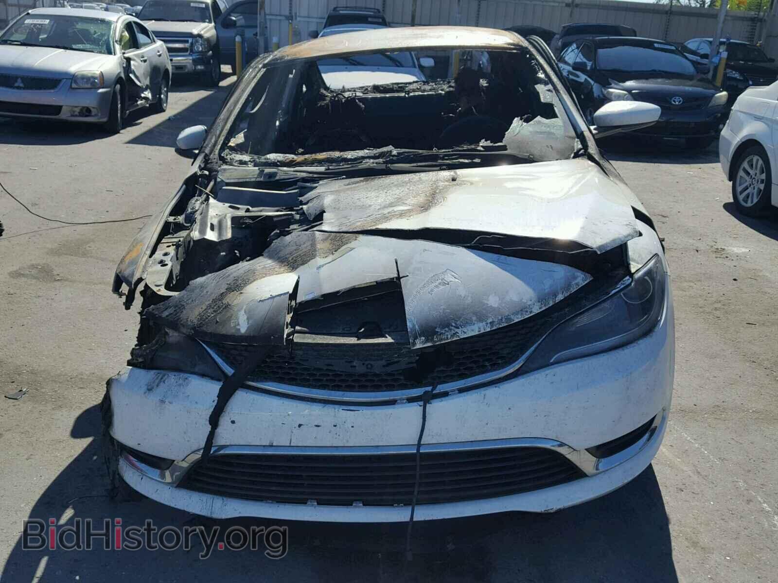 2016 CHRYSLER 200 - VIN: 1C3CCCABXGN108388 - Фото 9
