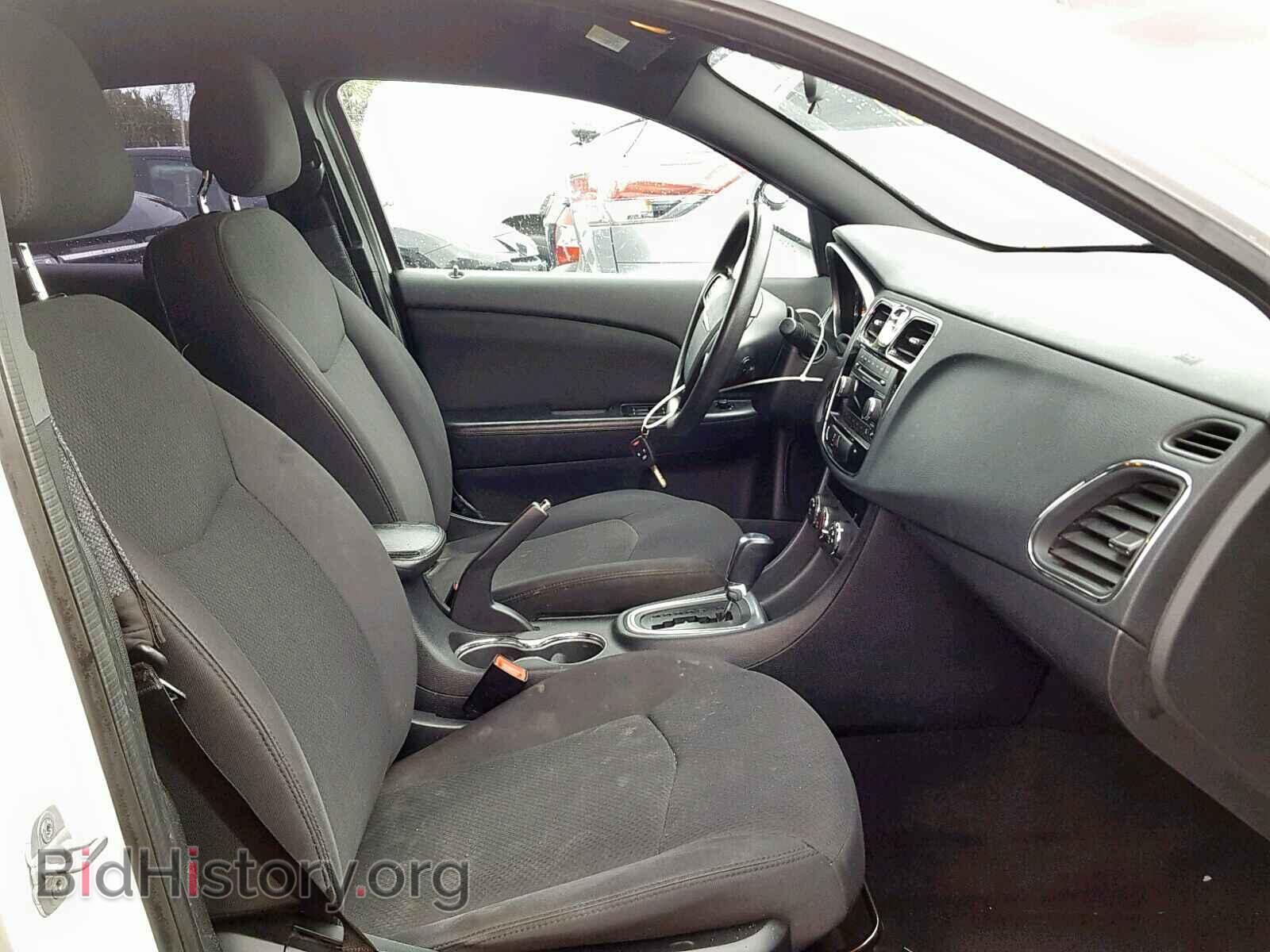 2012 CHRYSLER 200 - VIN: 1C3CCBAB7CN202247 - Фото 5