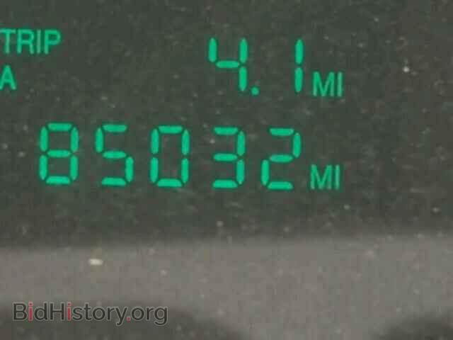 2002 CADILLAC DEVILLE - VIN: 1G6KD54Y92U137172 - Фото 8