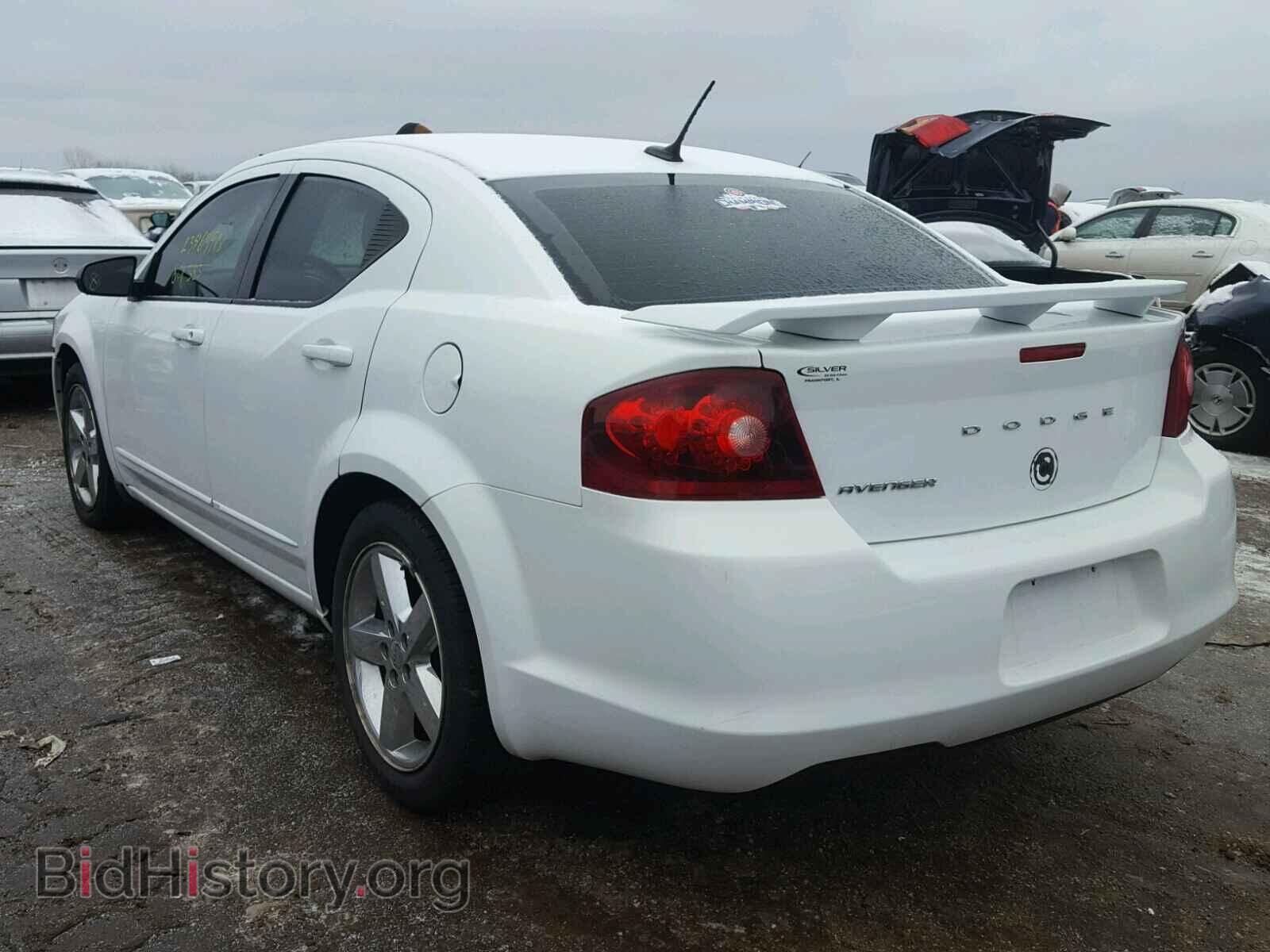 2011 DODGE AVENGER - VIN: 1B3BD4FB8BN556111 - Фото 3
