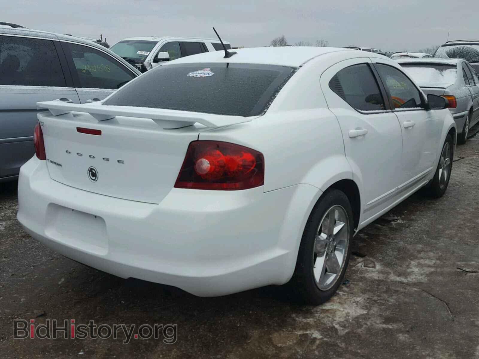2011 DODGE AVENGER - VIN: 1B3BD4FB8BN556111 - Фото 4