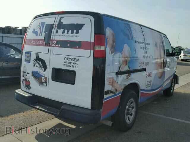 2010 CHEVROLET EXPRESS - VIN: 1GCUGADX8A1173318 - Фото 4
