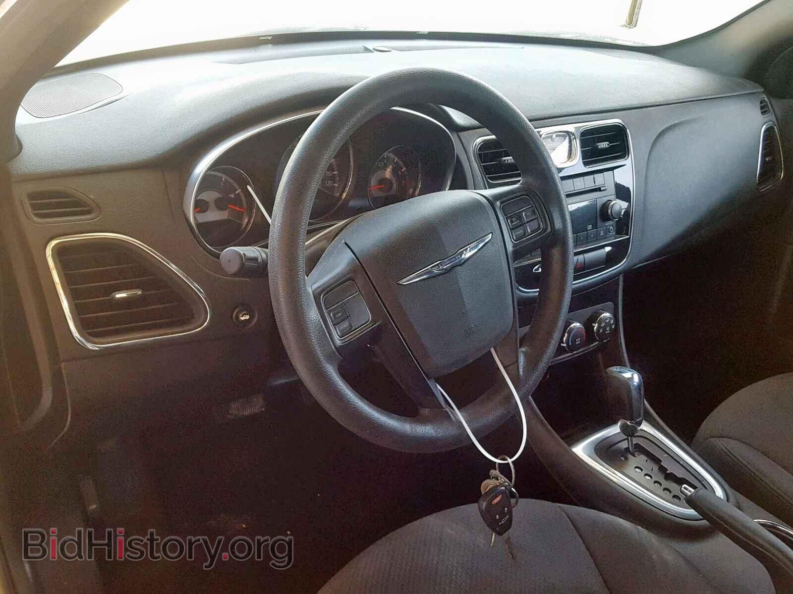 2013 CHRYSLER 200 - VIN: 1C3CCBAB0DN641615 - Photo 7