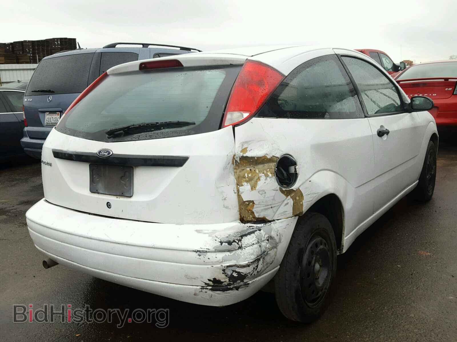 2005 FORD FOCUS - VIN: 3FAFP31N35R137450 - Фото 4