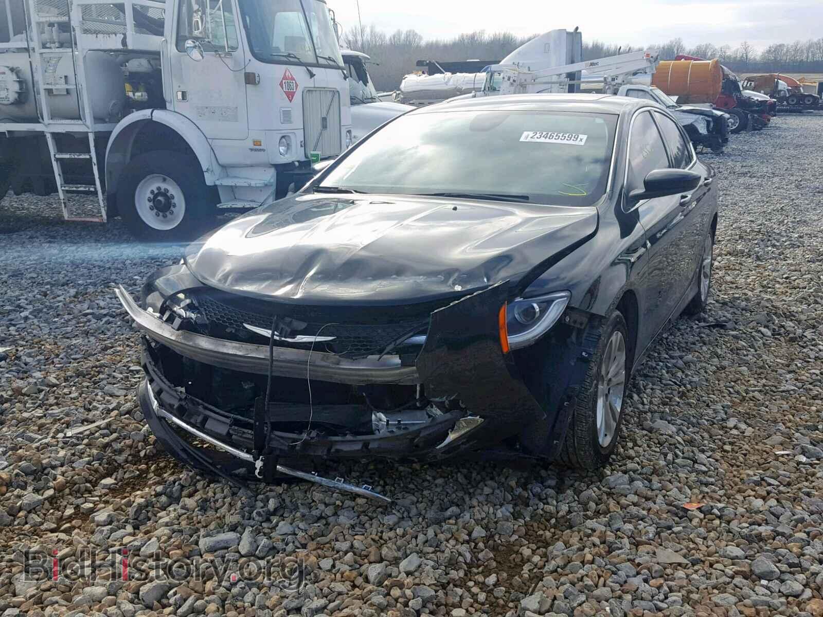 2015 CHRYSLER 200 - VIN: 1C3CCCAB2FN632679 - Фото 2