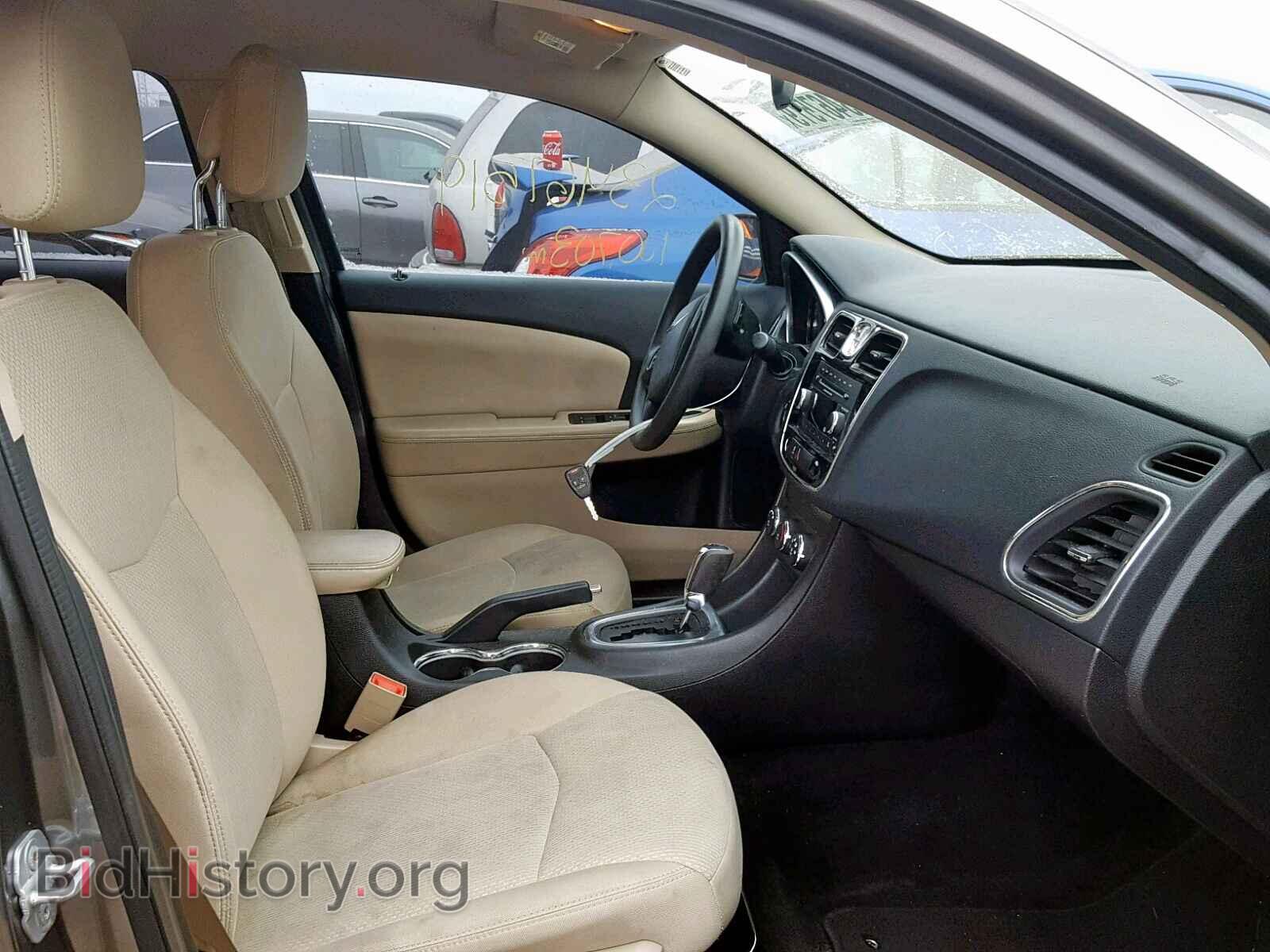 2012 CHRYSLER 200 - VIN: 1C3CCBAB9CN168473 - Фото 5