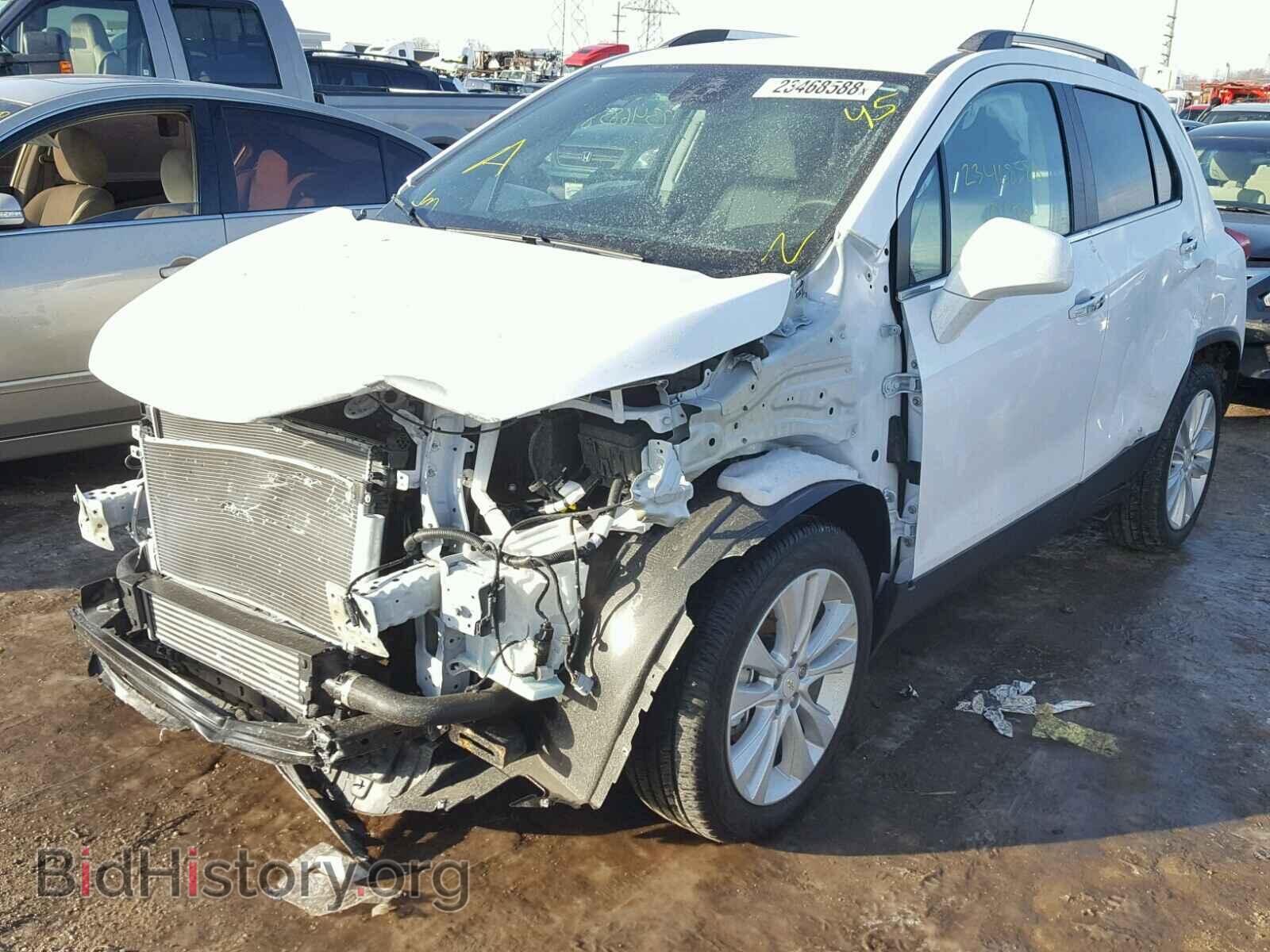 2017 CHEVROLET TRAX - VIN: 3GNCJMSB0HL237352 - Фото 2