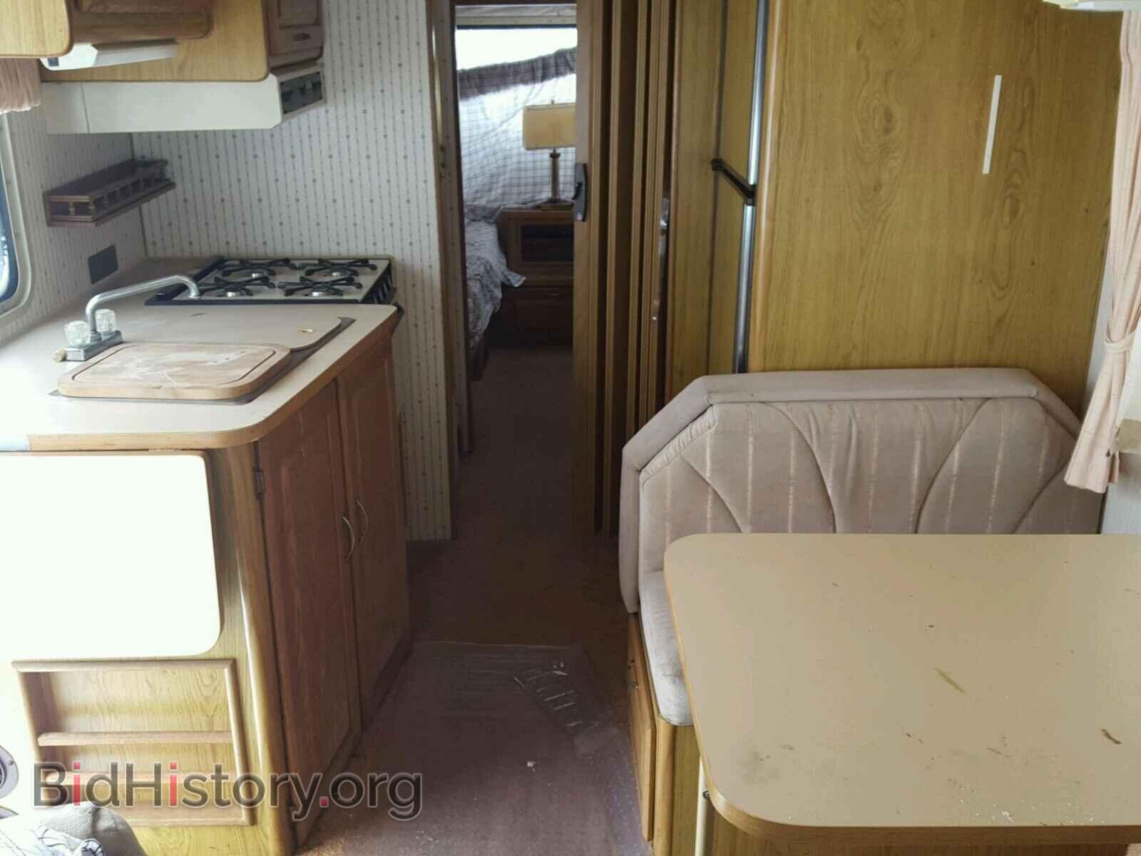 1987 FORD ECONOLINE - VIN: 1FDKE30LXHHC10426 - Photo 6