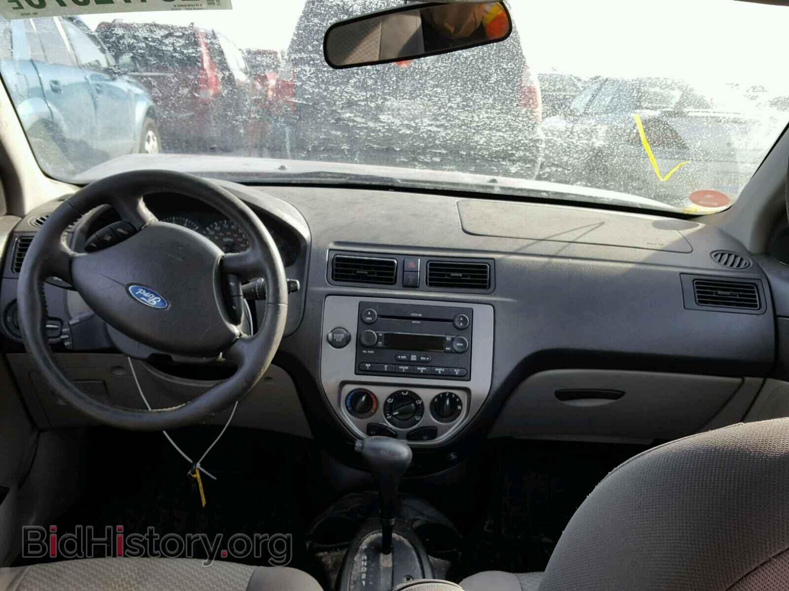 2007 FORD FOCUS - VIN: 1FAHP37N97W263280 - Photo 9