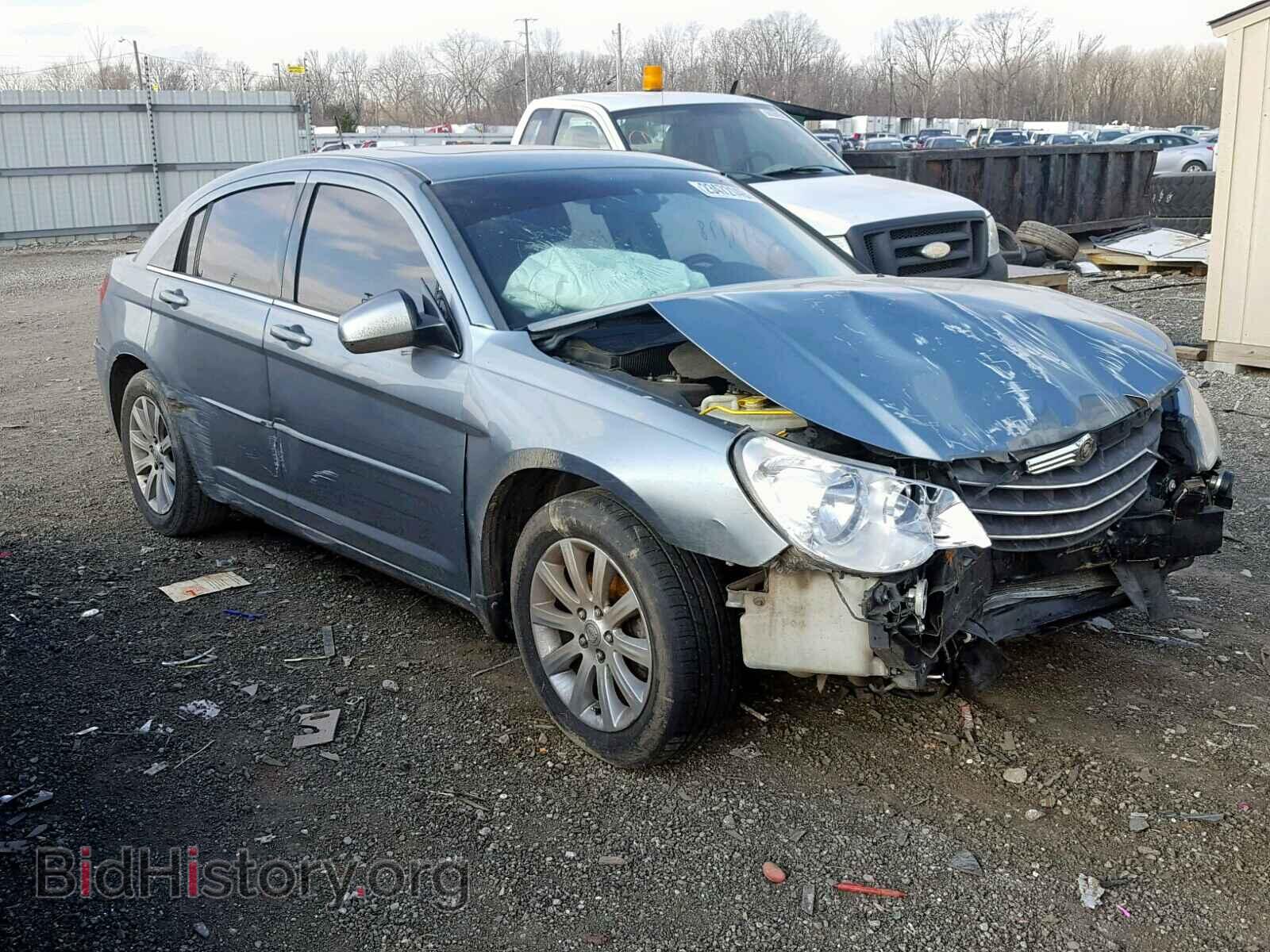 Photo 1C3CC5FB3AN154236 - CHRYSLER SEBRING 2010