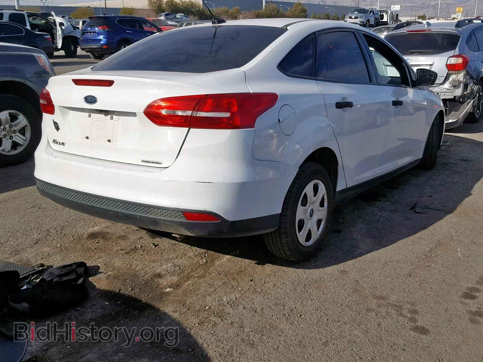 2016 FORD FOCUS - VIN: 1FADP3E29GL254586 - Фото 4