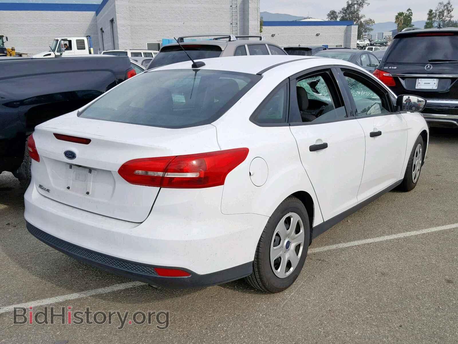 2016 FORD FOCUS - VIN: 1FADP3E21GL362409 - Photo 4