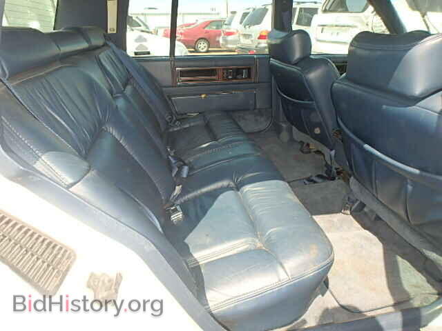 1992 CADILLAC DEVILLE - VIN: 1G6CD53B9N4286588 - Photo 6