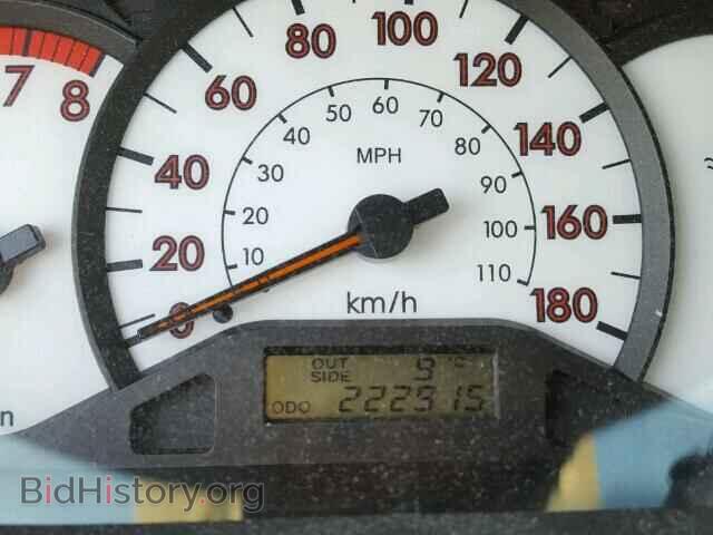 2003 TOYOTA COROLLA - VIN: 2T1BR32E33C701666 - Фото 8