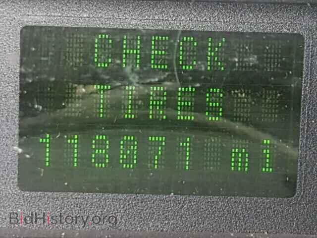 2004 FORD FREESTAR - VIN: 2FMDA522X4BA51967 - Photo 8