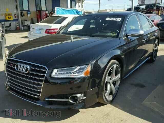 2016 AUDI S8 - VIN: WAUJSAFD7GN001896 - Photo 2