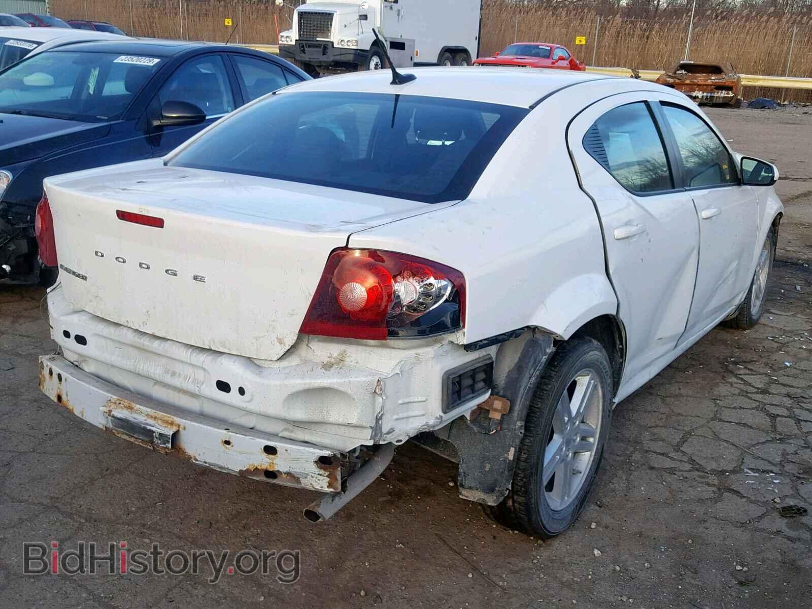 2011 DODGE AVENGER - VIN: 1B3BD1FB4BN555844 - Photo 4