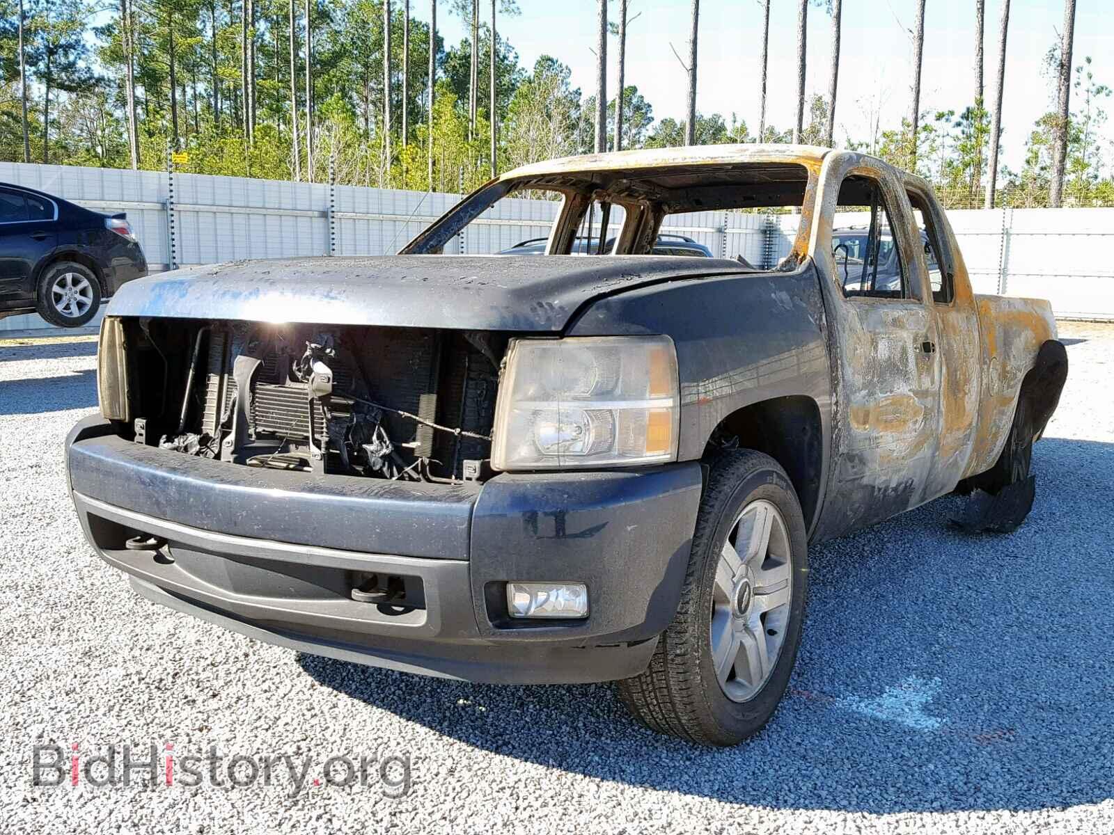 2008 CHEVROLET SILVERADO - VIN: 2GCEC190081111945 - Фото 2
