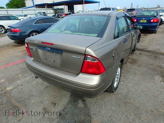 2005 FORD FOCUS - VIN: 1FAFP34N95W208353 - Фото 4