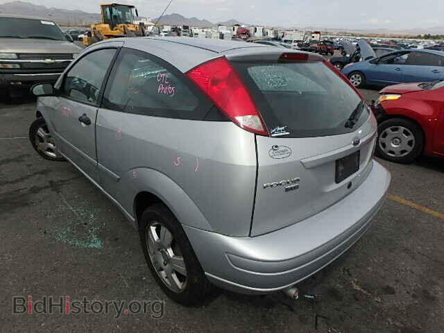 2005 FORD FOCUS - VIN: 3FAFP31N75R154638 - Фото 3