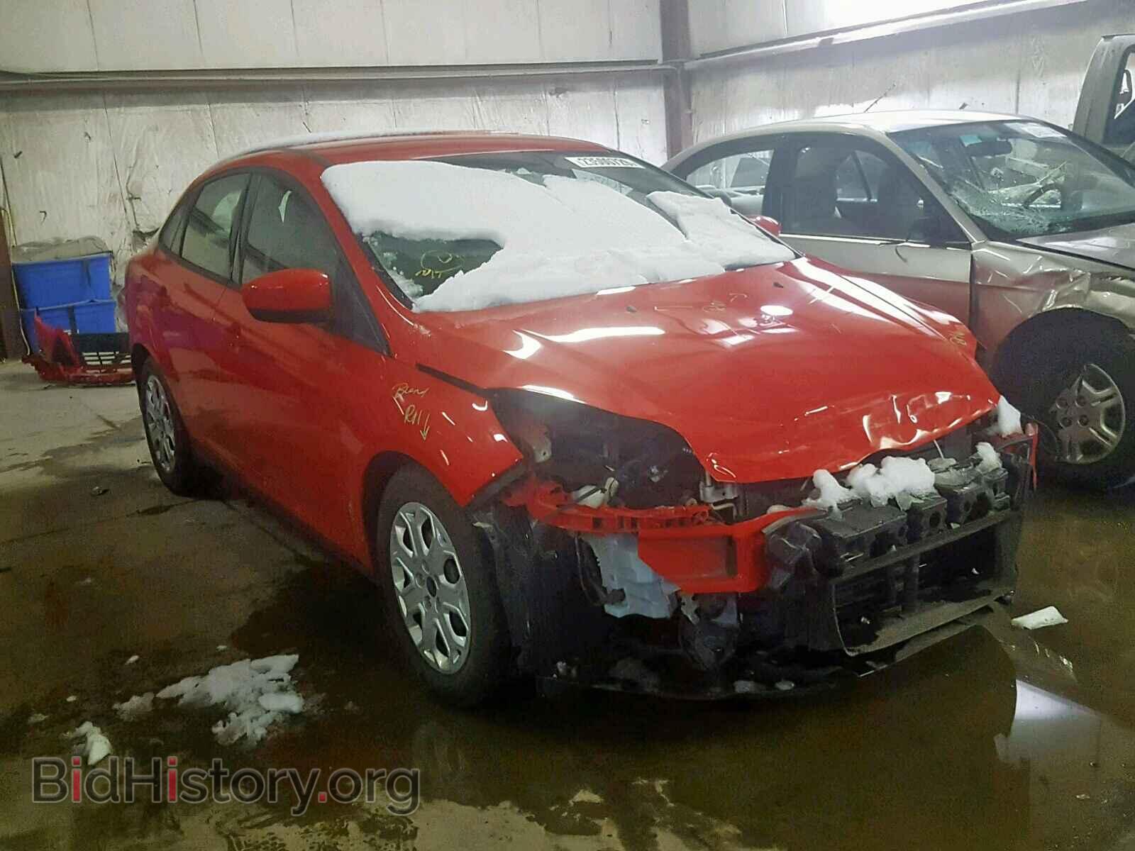 Photo 1FAHP3F23CL470265 - FORD FOCUS SE 2012