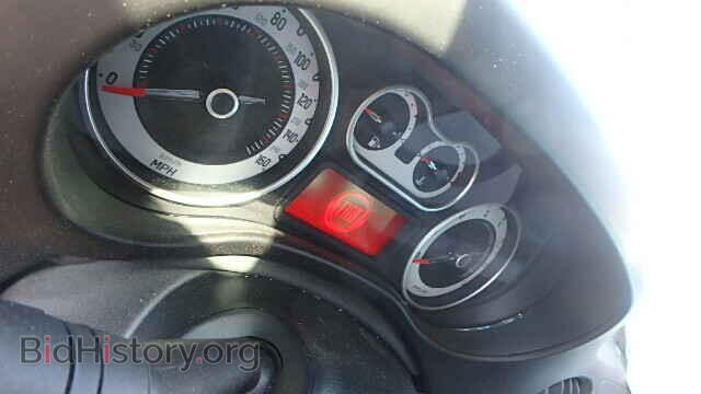 2014 FIAT 500 - VIN: ZFBCFAAH2EZ020469 - Фото 8