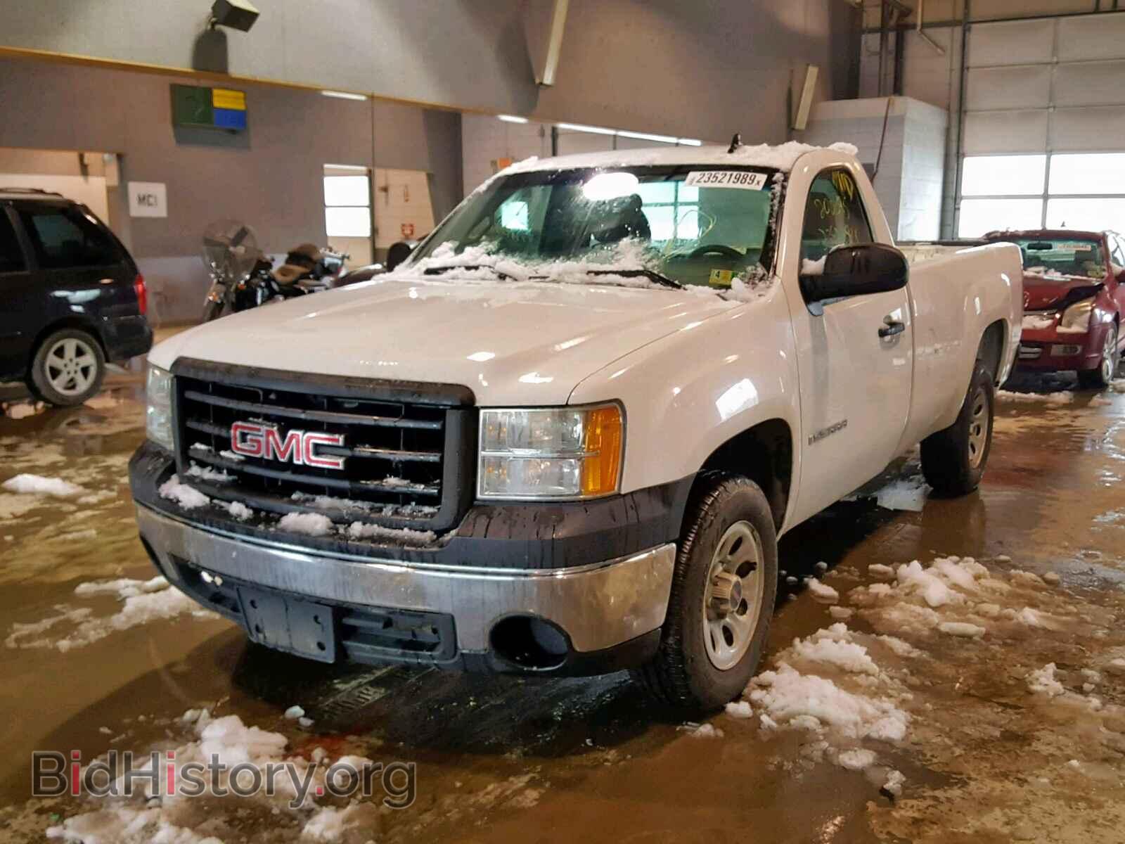 2007 GMC NEW SIERRA - VIN: 1GTEC14C47E584732 - Фото 2