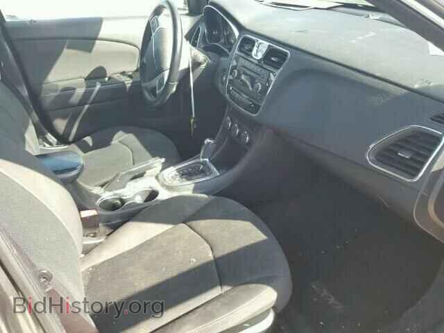 2012 CHRYSLER 200 - VIN: 1C3CCBBBXCN131964 - Фото 5