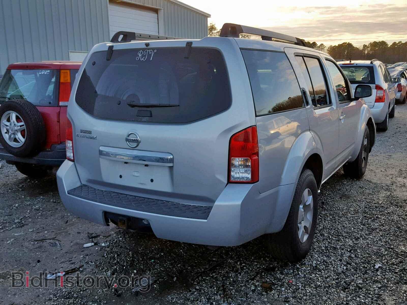 2011 NISSAN PATHFINDER - VIN: 5N1AR1NN5BC620280 - Фото 4