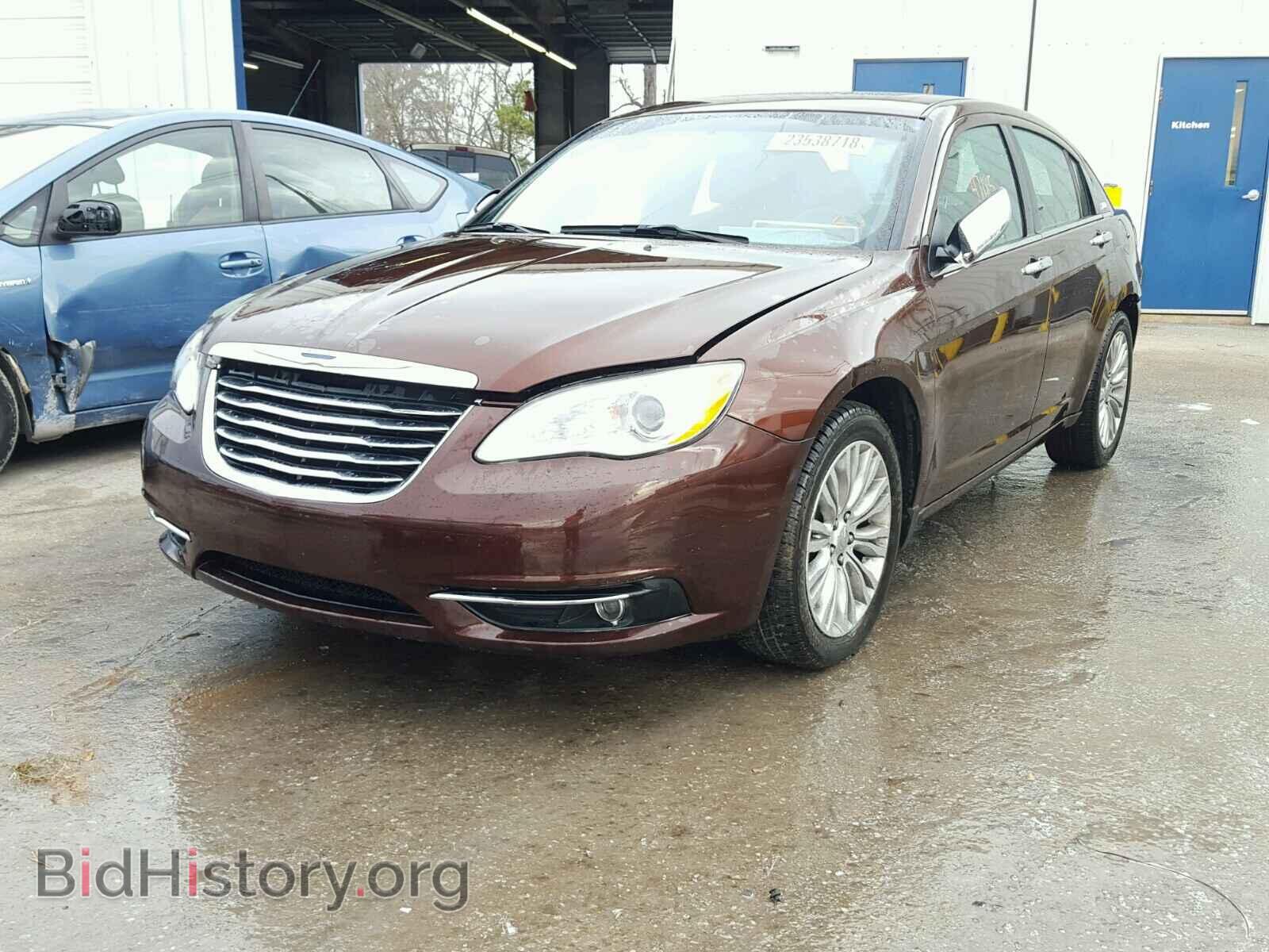 2012 CHRYSLER 200 - VIN: 1C3CCBCG5CN221758 - Фото 2