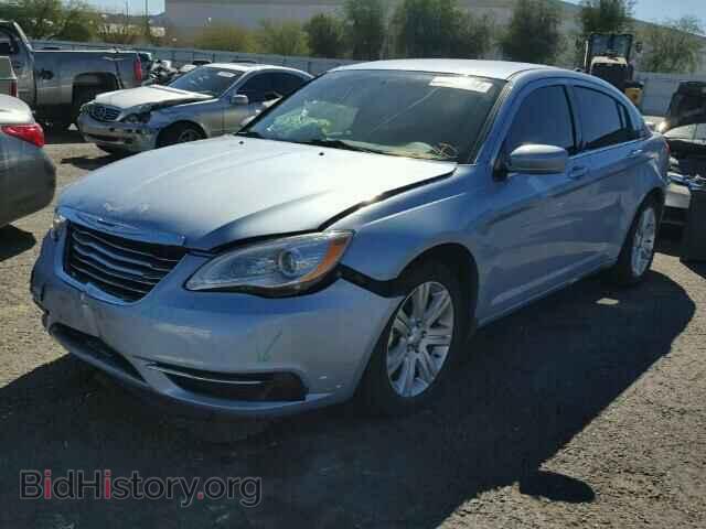 2013 CHRYSLER 200 - VIN: 1C3CCBAB1DN647763 - Фото 2