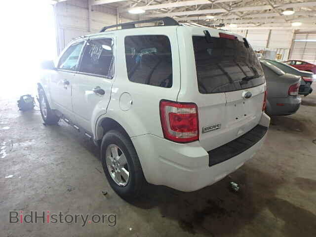 2011 FORD ESCAPE - VIN: 1FMCU0D72BKC43420 - Фото 3