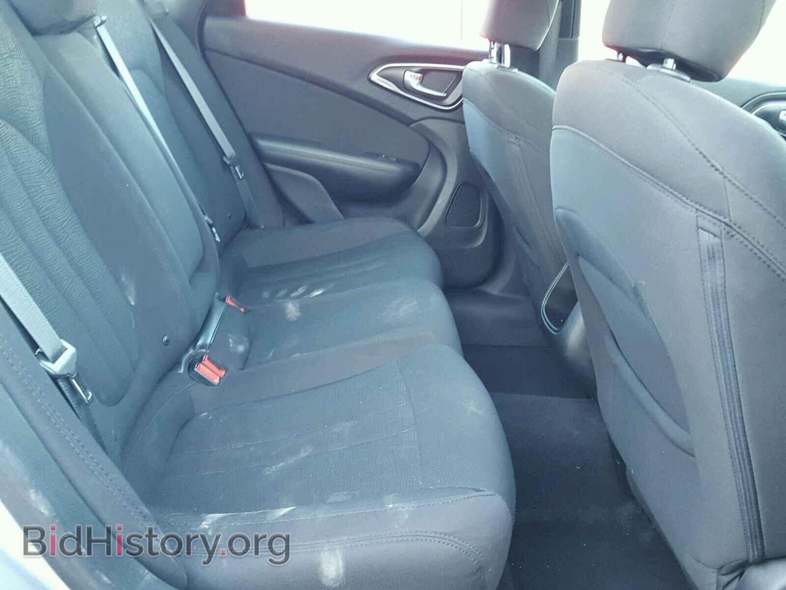 2016 CHRYSLER 200 - VIN: 1C3CCCAB9GN148719 - Фото 6