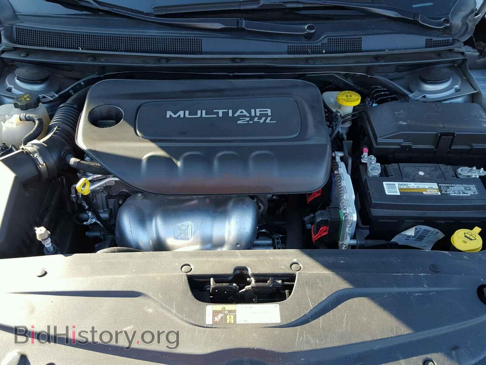 2016 CHRYSLER 200 - VIN: 1C3CCCAB9GN148719 - Фото 7
