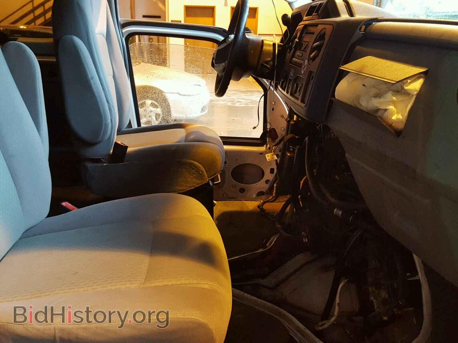 2010 FORD ECONOLINE - VIN: 1FBSS3BL2ADA81674 - Фото 5