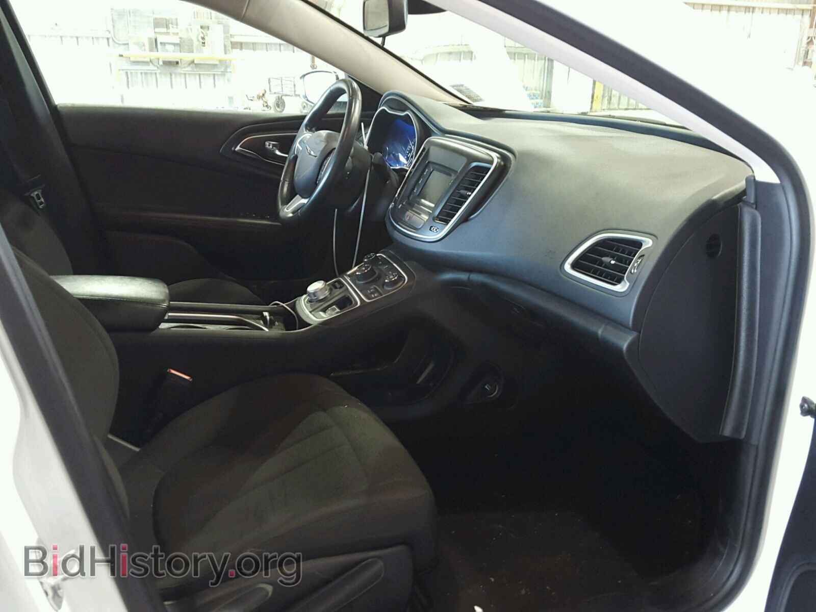 2016 CHRYSLER 200 - VIN: 1C3CCCAB5GN106466 - Фото 5