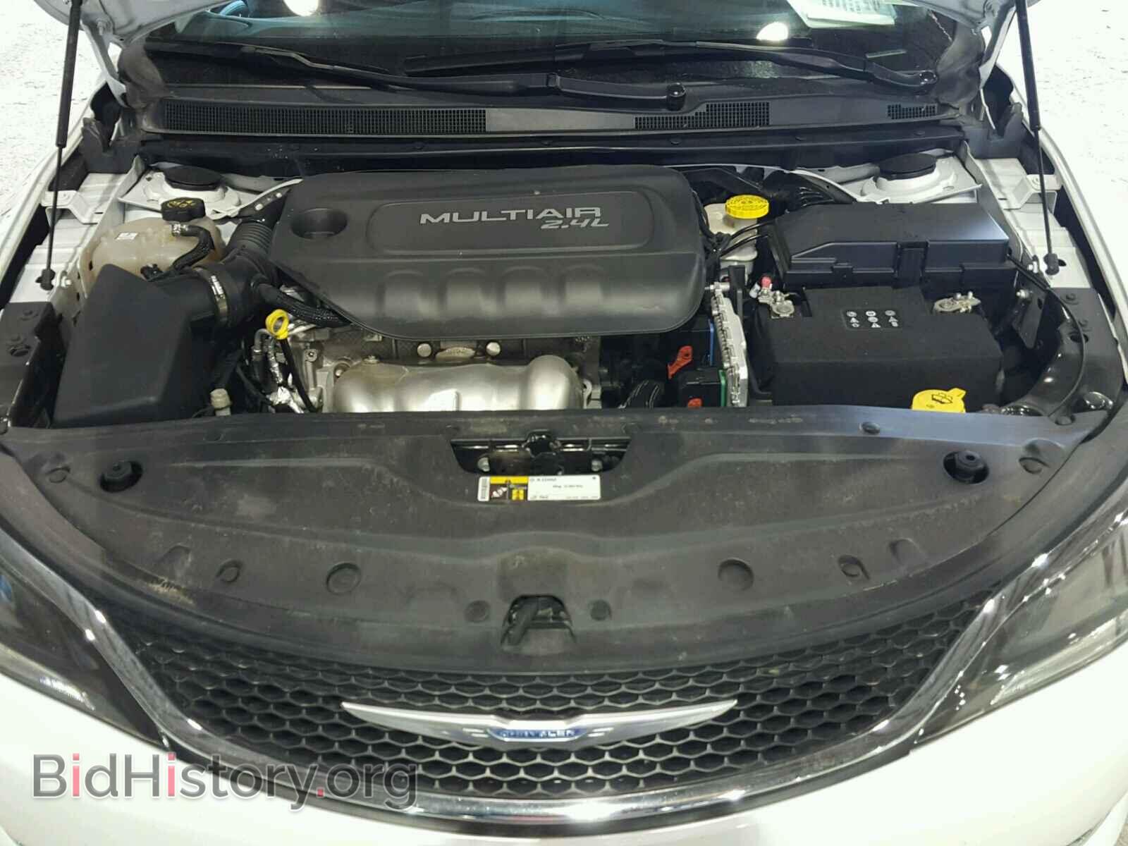 2016 CHRYSLER 200 - VIN: 1C3CCCAB5GN106466 - Фото 7